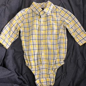 Baby gap onesie 3-6m